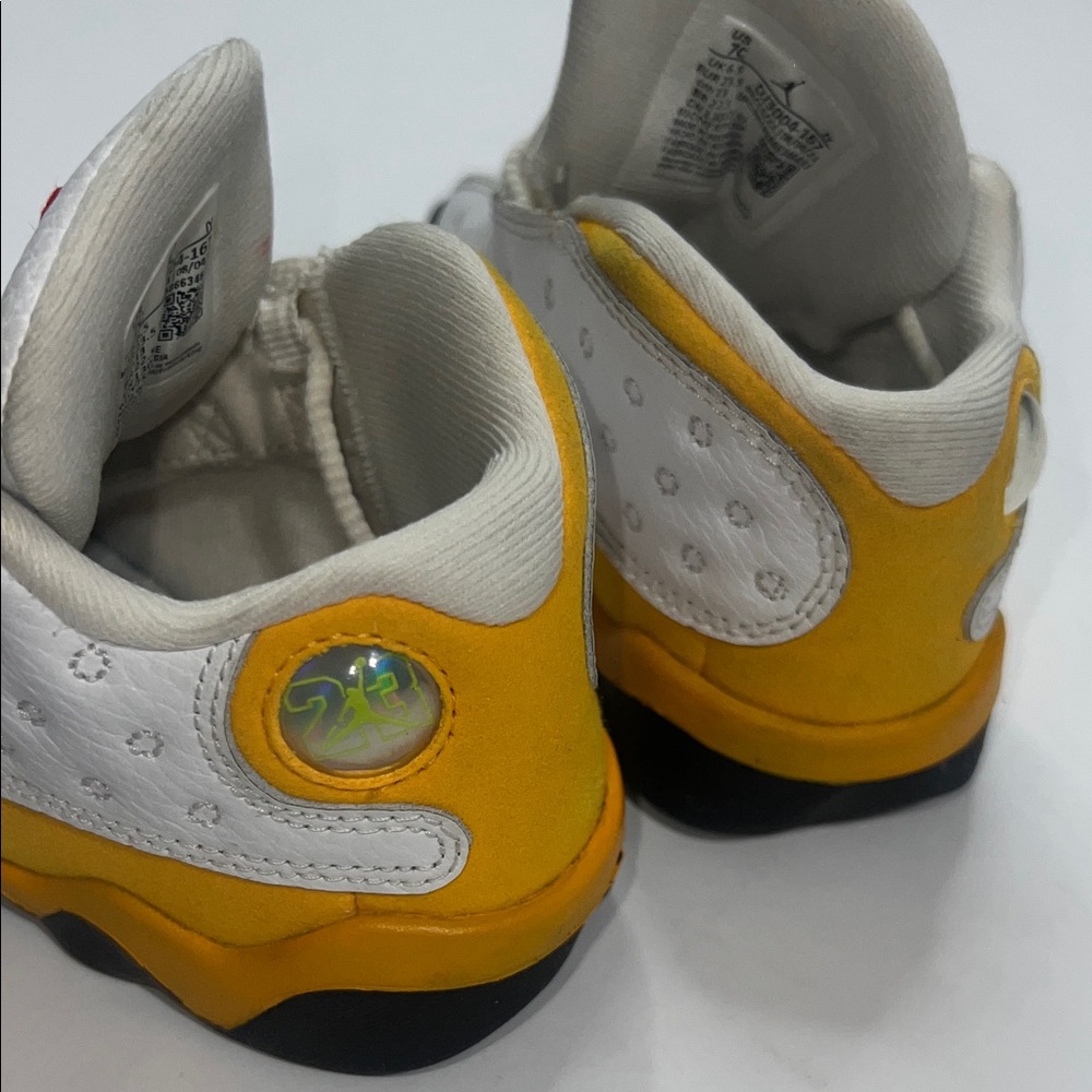 Jordan Kids Sneakers in White and Yellow - Picture 5 of 11